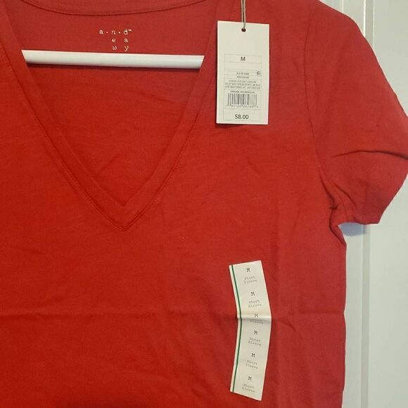 NWT A New Day Red Vneck Cotton Tee Medium - Picture 2 of 6